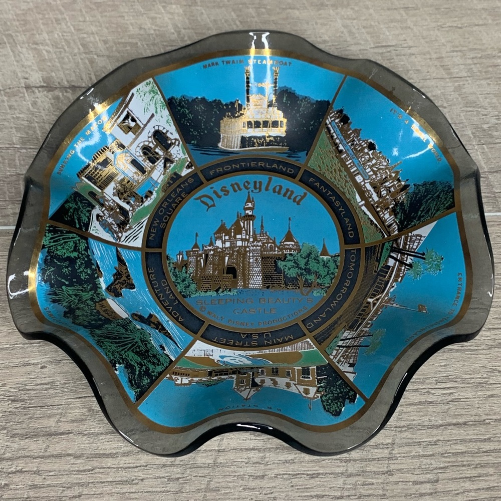 VTG Disneyland Scalloped Candy Dish Bowl